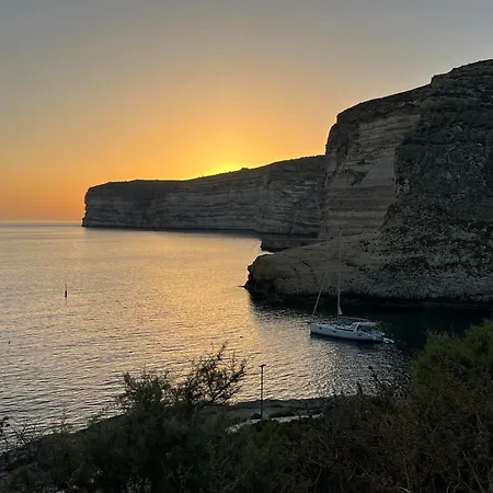 Apartmán 2-bedroom Modern In Xlendi,gozo Xlendi